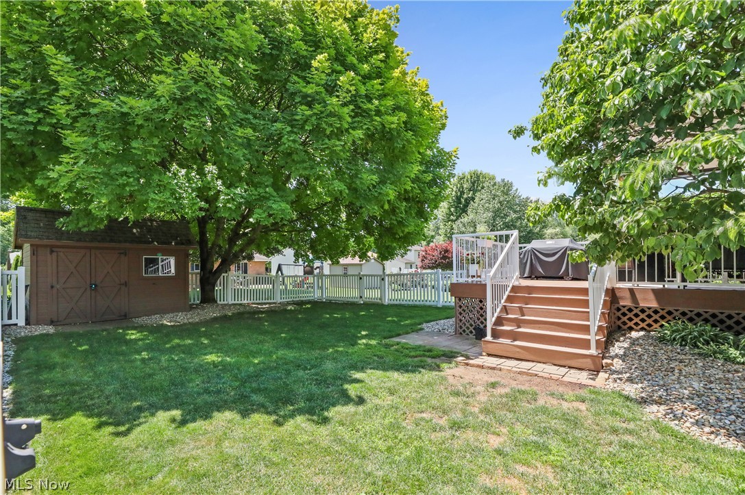 2732 Georgeanna Drive Green OH 44685