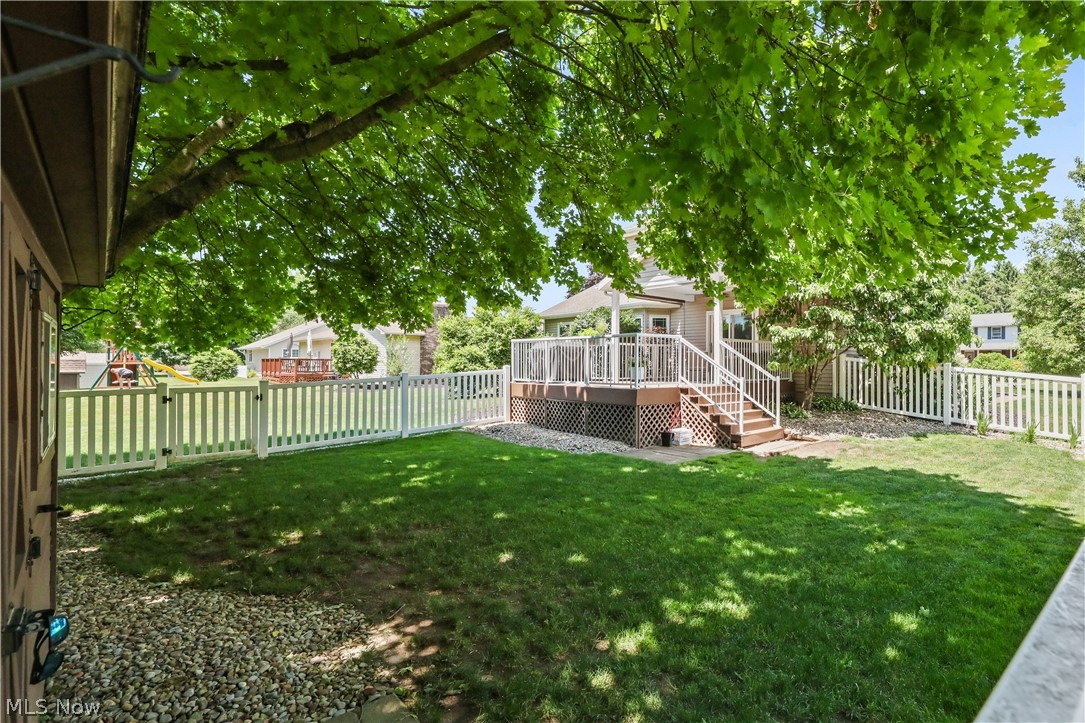 2732 Georgeanna Drive Green OH 44685