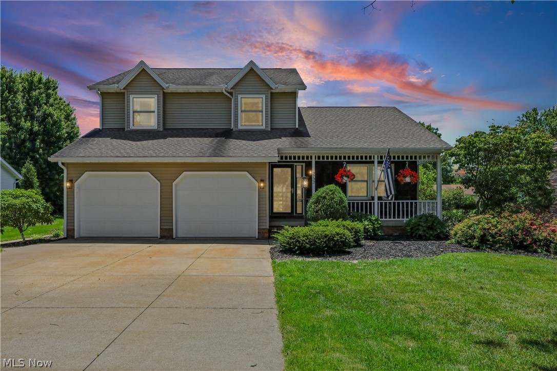 2732 Georgeanna Drive Green OH 44685