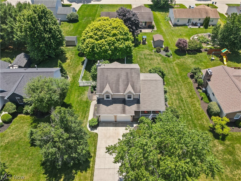 2732 Georgeanna Drive Green OH 44685