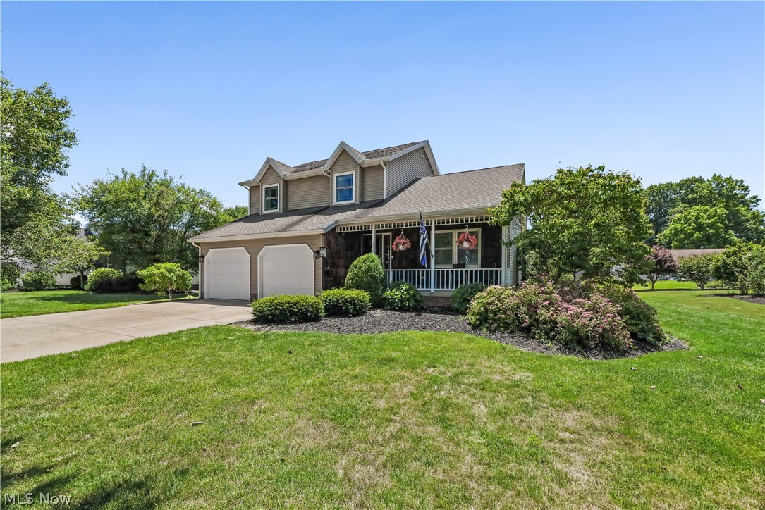 2732 Georgeanna Drive Green OH 44685