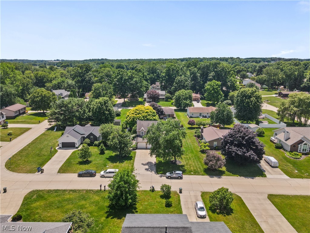 2732 Georgeanna Drive Green OH 44685