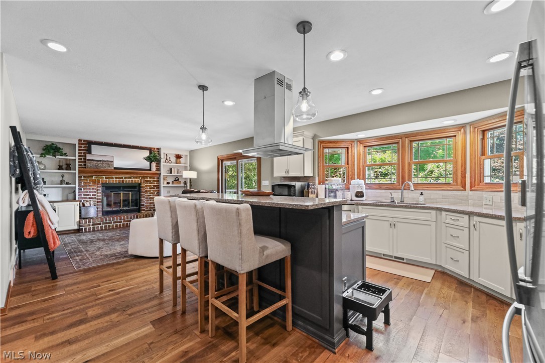 2732 Georgeanna Drive Green OH 44685