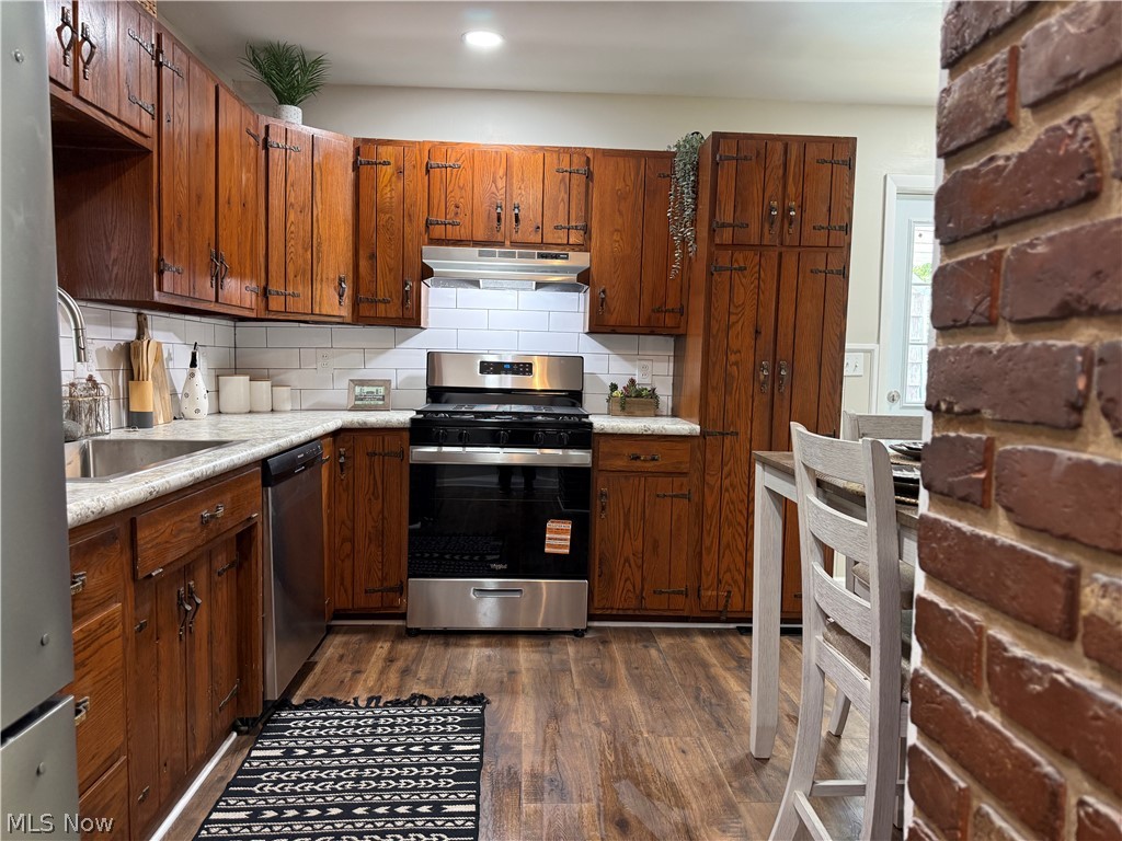 1892 Drexel Avenue NW Warren OH 44485