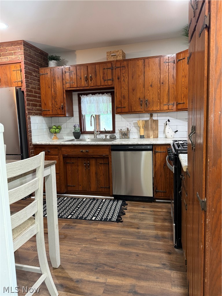 1892 Drexel Avenue NW Warren OH 44485