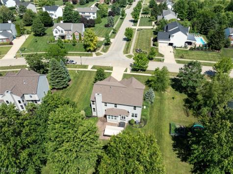 3976 Truxton Place Avon OH 44011