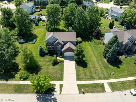 3976 Truxton Place Avon OH 44011