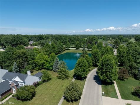 3976 Truxton Place Avon OH 44011