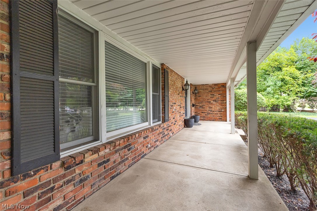 5045 Clubside Road Lyndhurst OH 44124