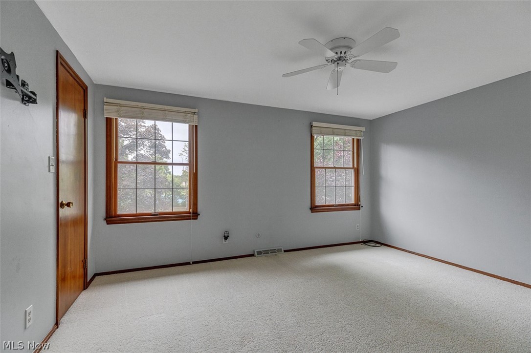 5045 Clubside Road Lyndhurst OH 44124