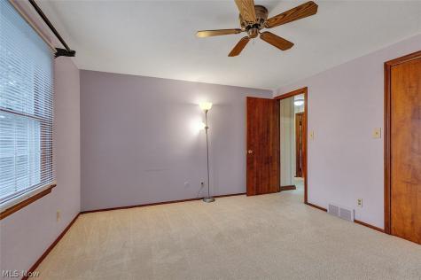 5045 Clubside Road Lyndhurst OH 44124