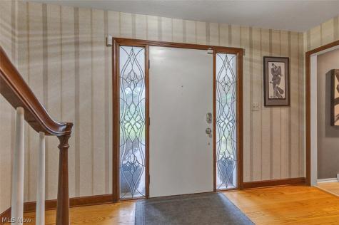 5045 Clubside Road Lyndhurst OH 44124