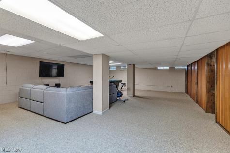 5045 Clubside Road Lyndhurst OH 44124