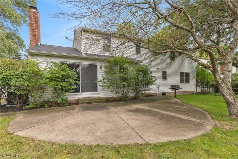 5045 Clubside Road Lyndhurst OH 44124