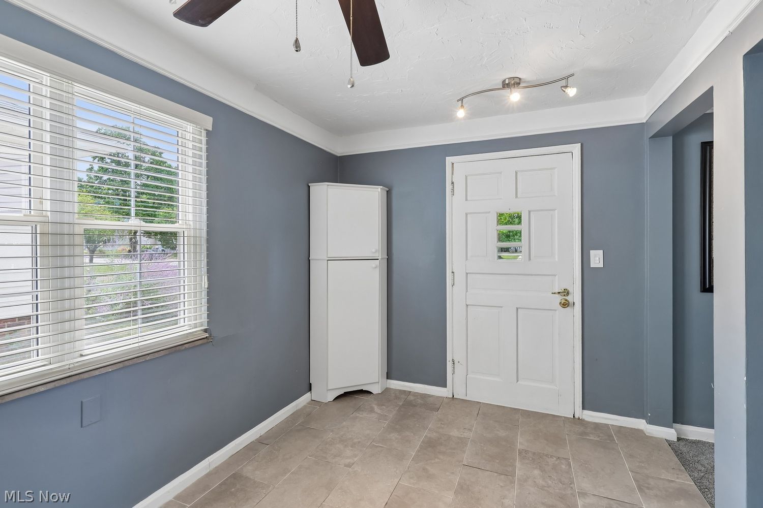 4019 W 220th Street Fairview Park OH 44126