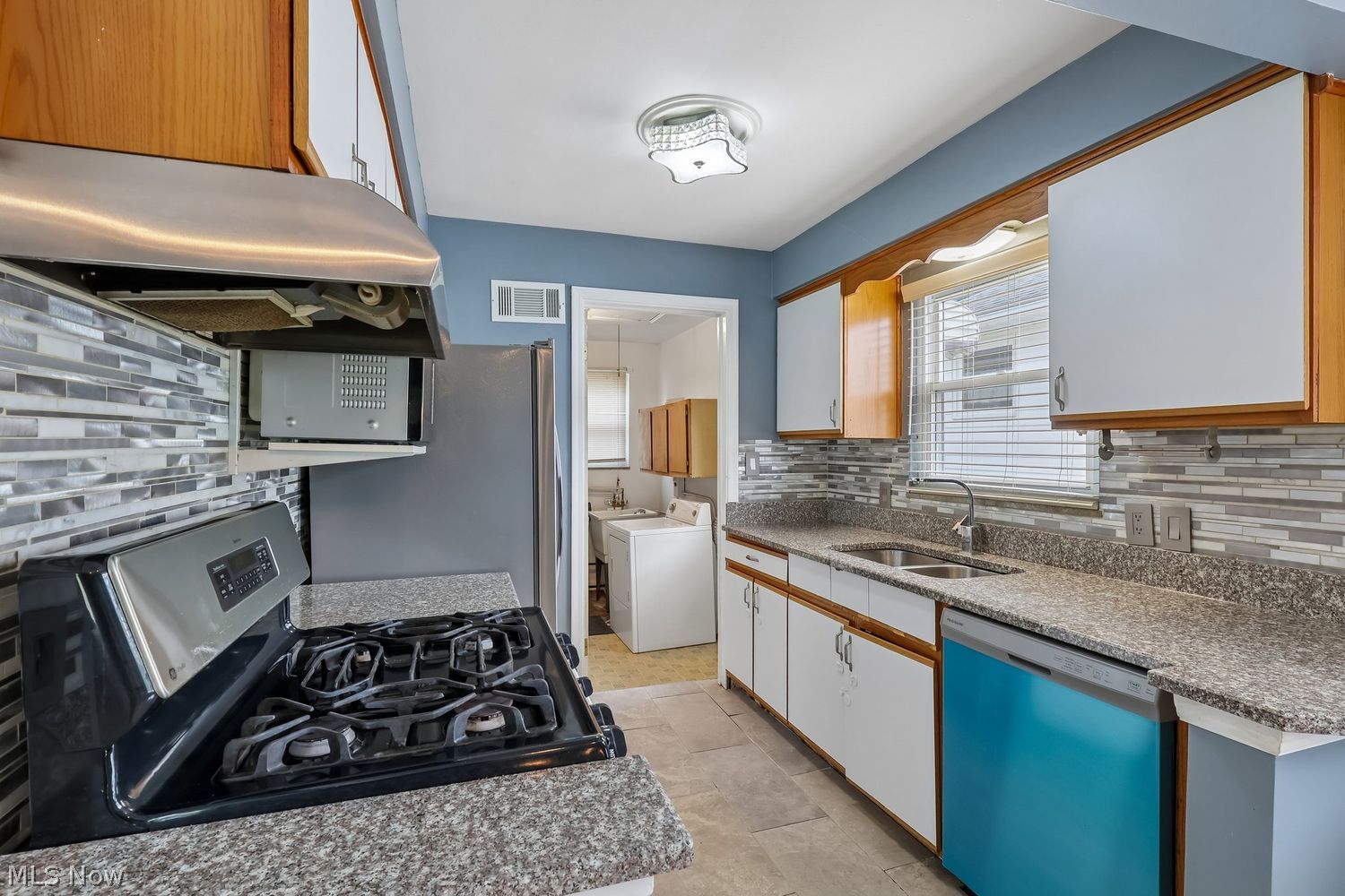 4019 W 220th Street Fairview Park OH 44126
