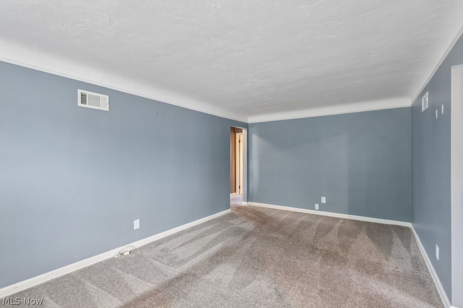 4019 W 220th Street Fairview Park OH 44126