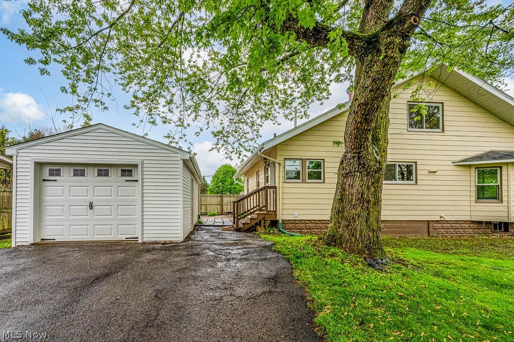 986 N Lincoln Avenue Salem OH 44460