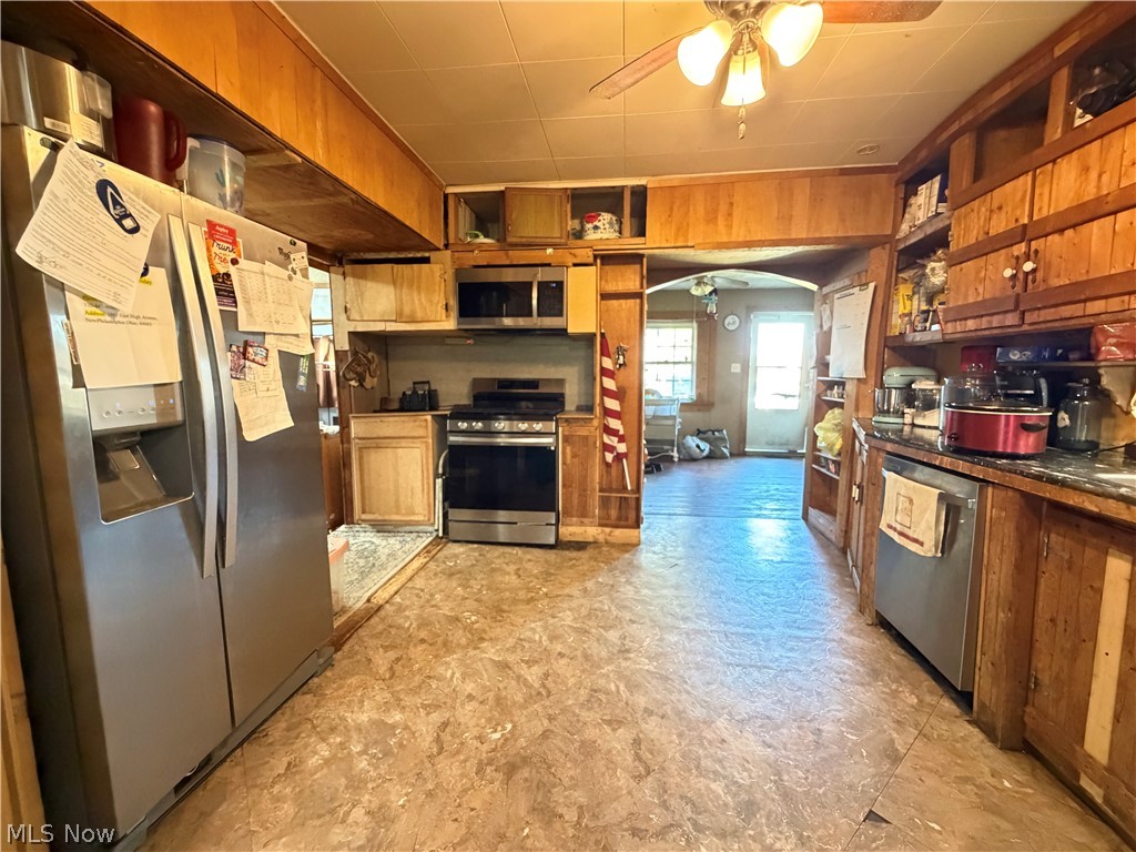 267 Stonecreek Road SW New Philadelphia OH 44663