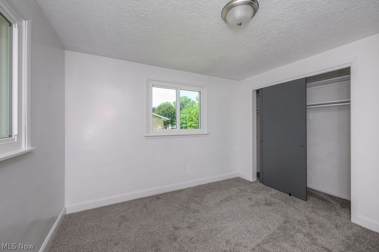 7301 Knight Street NW Massillon OH 44646