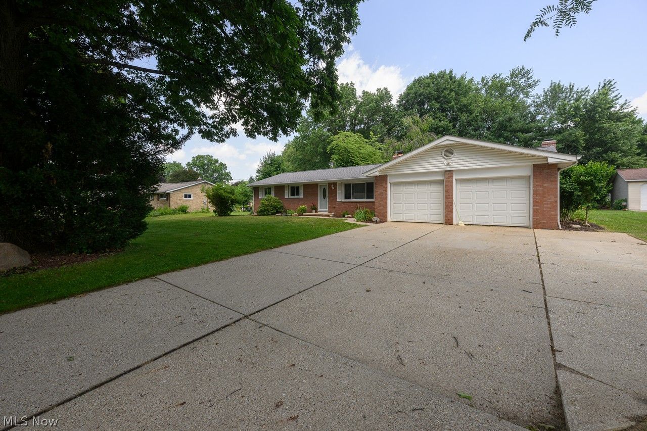 7301 Knight Street NW Massillon OH 44646