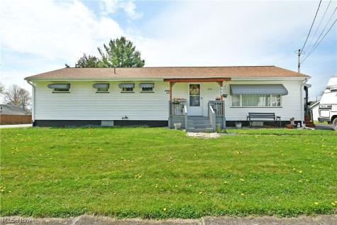 230 High Avenue Niles OH 44446