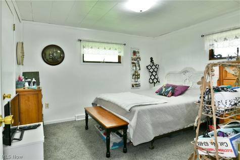 230 High Avenue Niles OH 44446