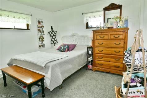 230 High Avenue Niles OH 44446