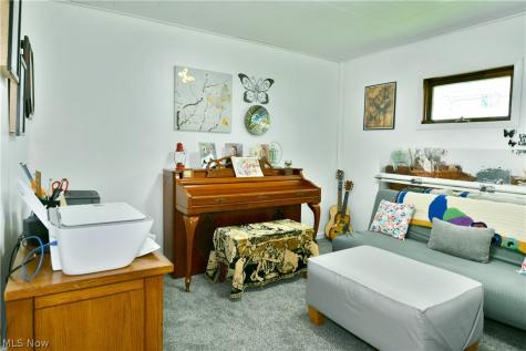 230 High Avenue Niles OH 44446