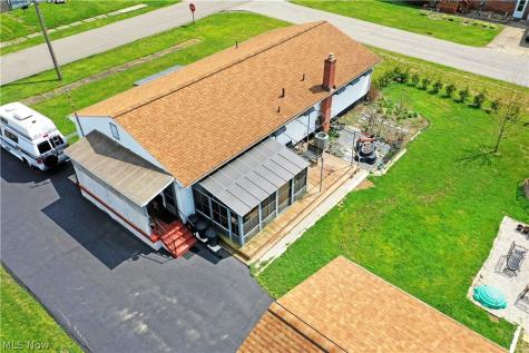 230 High Avenue Niles OH 44446