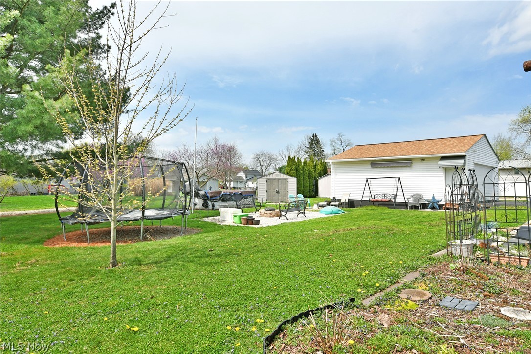 230 High Avenue Niles OH 44446