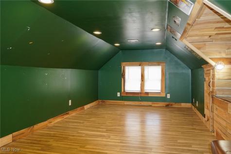48 20th Street SW Barberton OH 44203