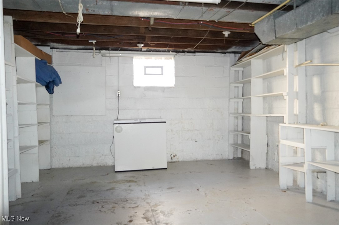 48 20th Street SW Barberton OH 44203