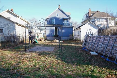 48 20th Street SW Barberton OH 44203