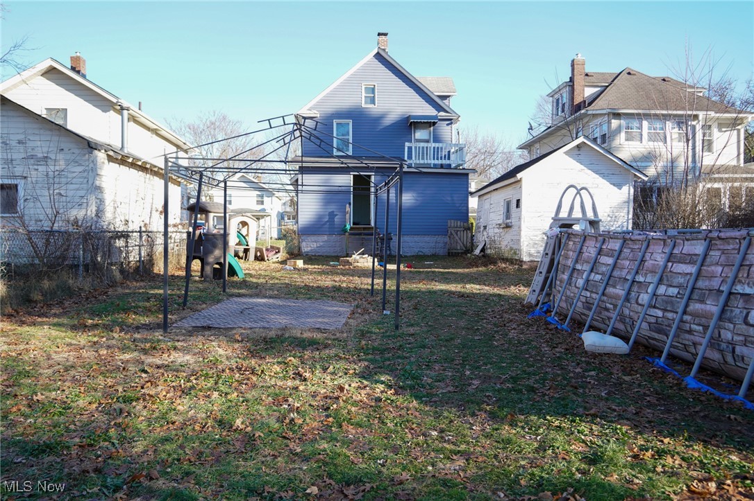 48 20th Street SW Barberton OH 44203