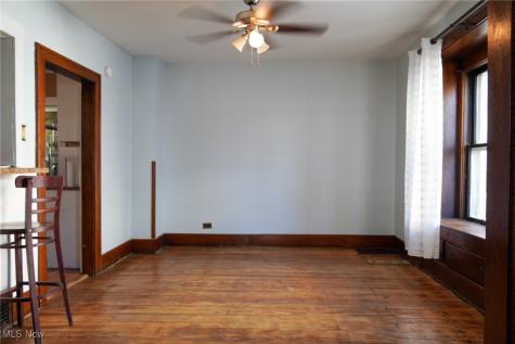 48 20th Street SW Barberton OH 44203