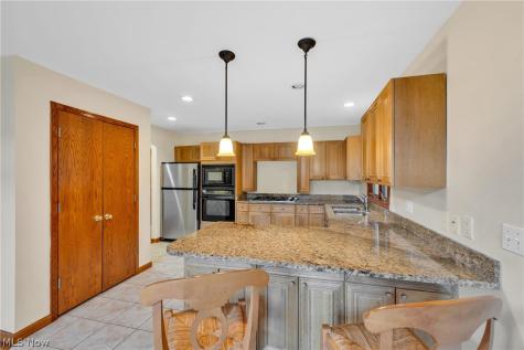 2184 Cornell Road Cleveland OH 44106