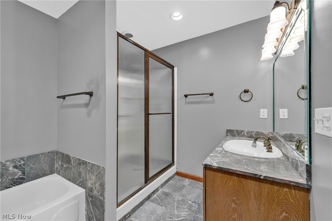 2184 Cornell Road Cleveland OH 44106