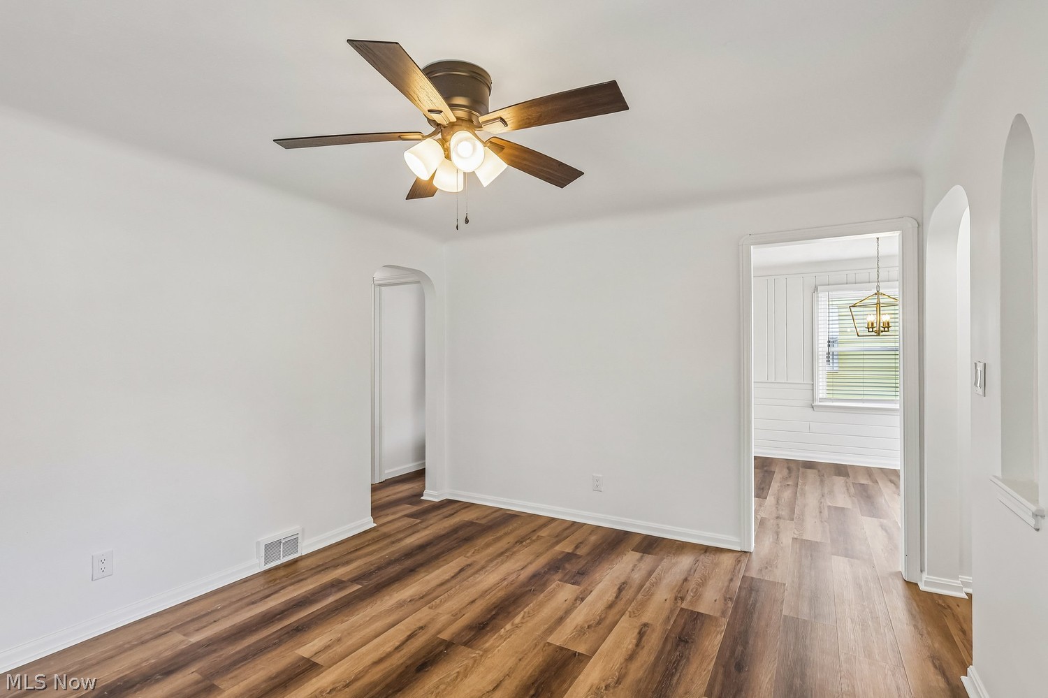 2907 Maplecrest Avenue Parma OH 44134