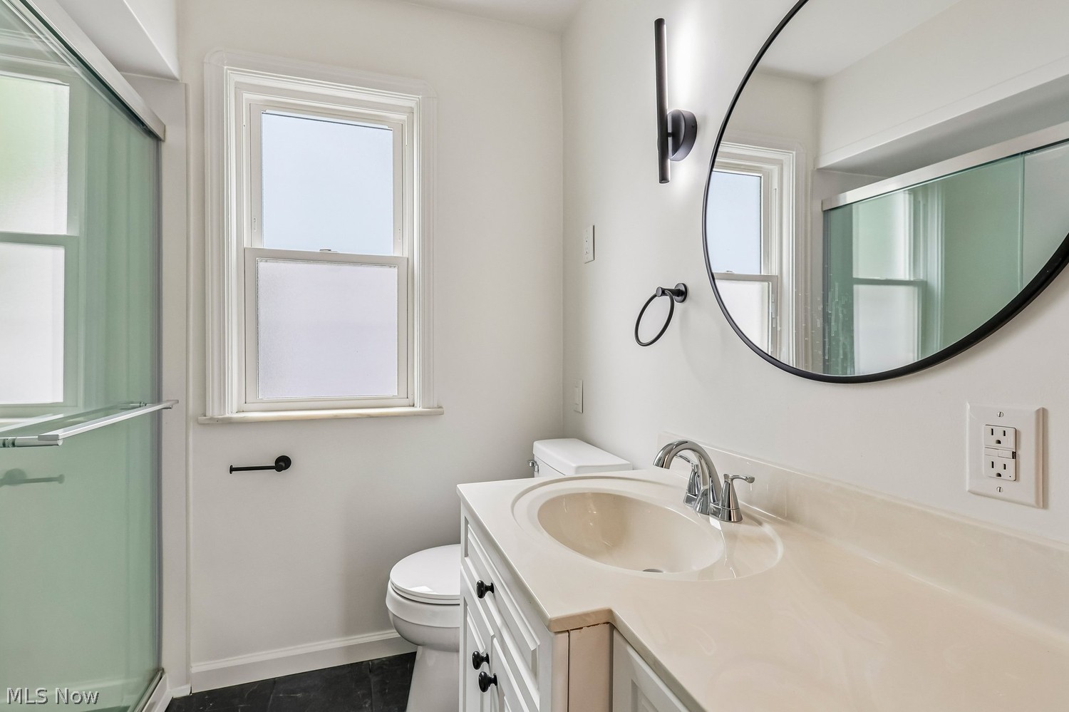 2907 Maplecrest Avenue Parma OH 44134