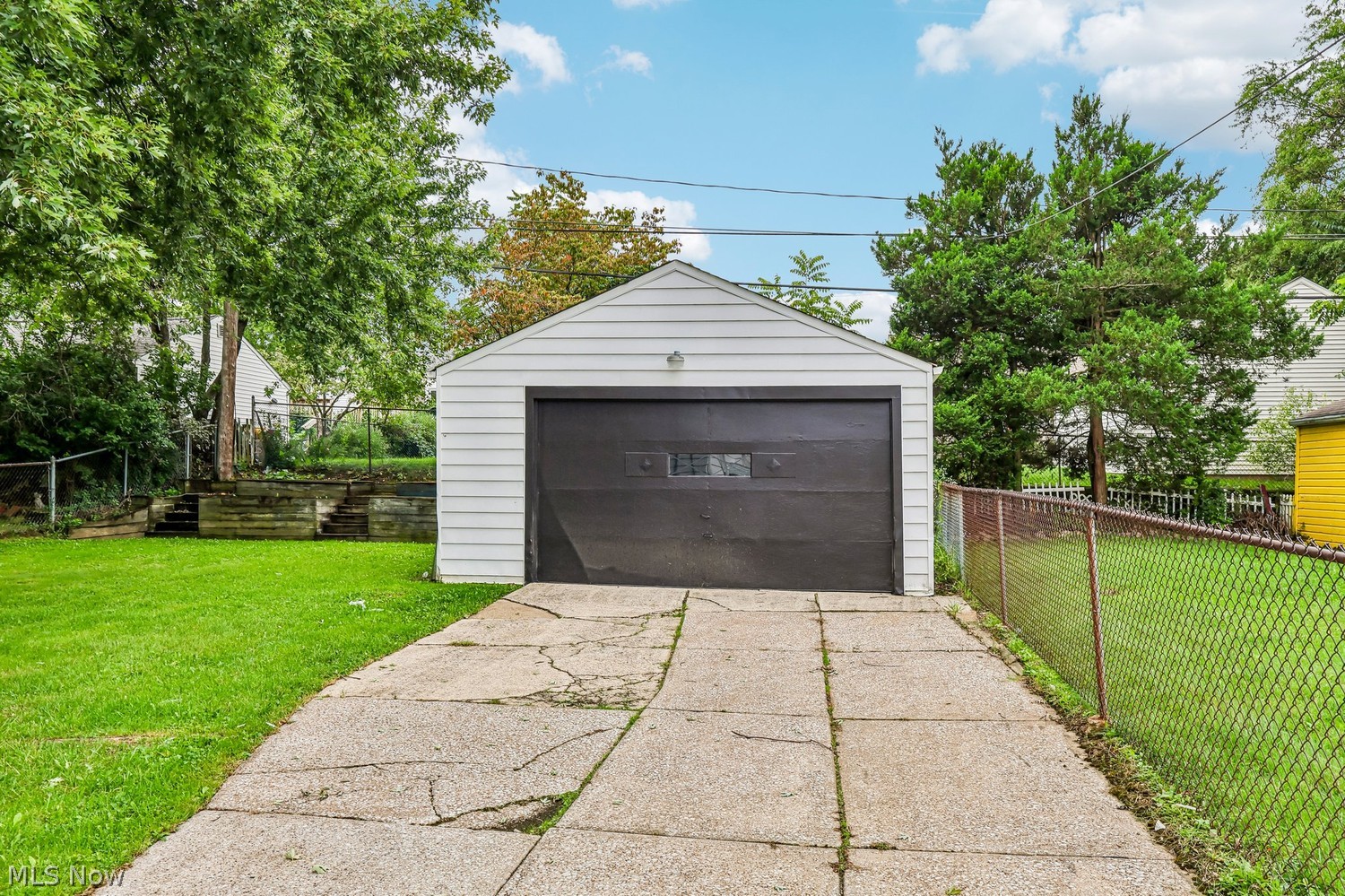 2907 Maplecrest Avenue Parma OH 44134