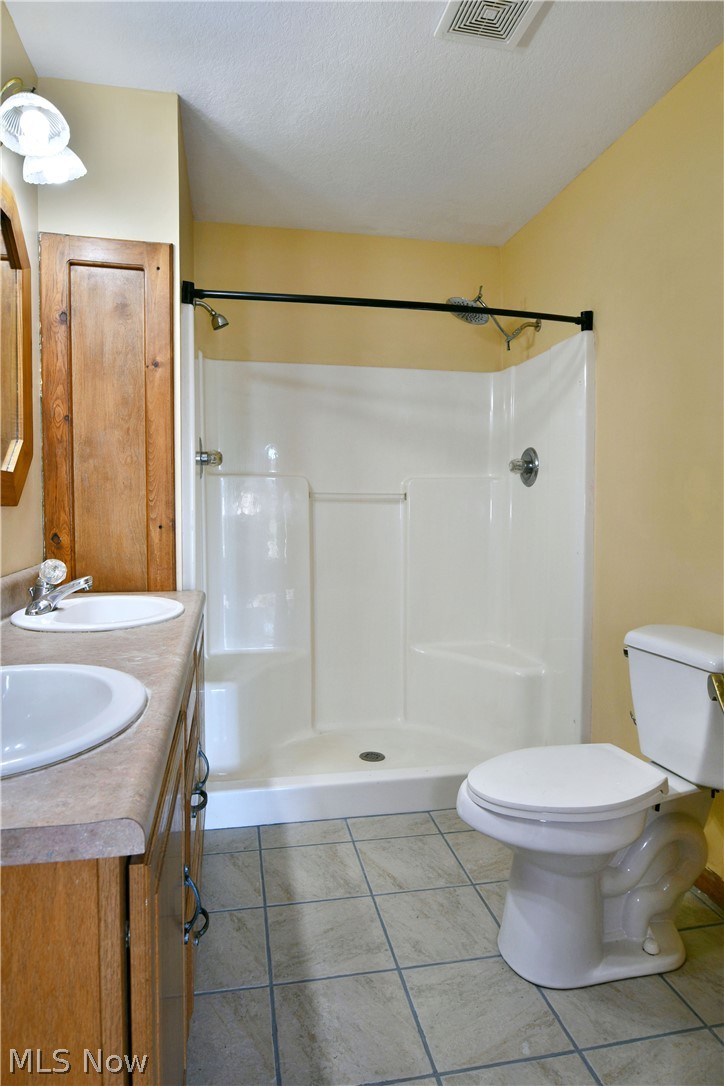 6525 Duck Creek Road Berlin Center OH 44401