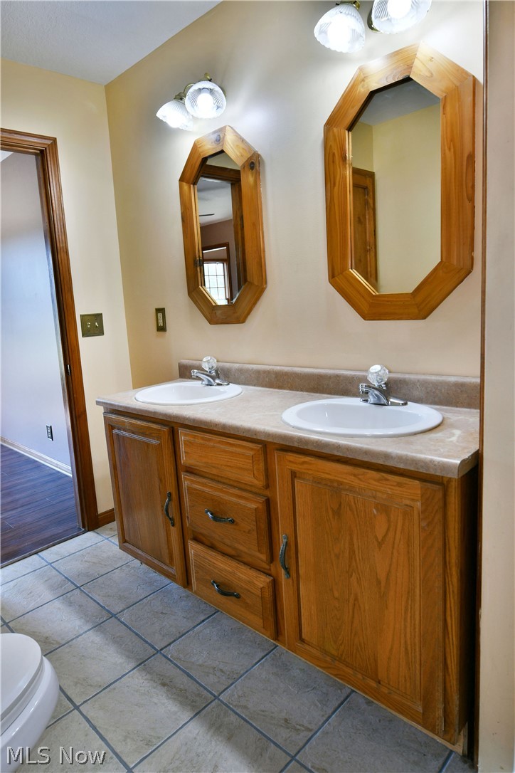 6525 Duck Creek Road Berlin Center OH 44401