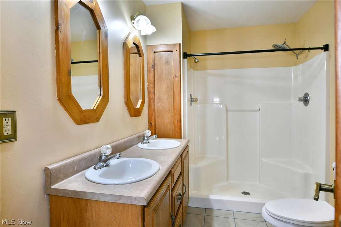 6525 Duck Creek Road Berlin Center OH 44401