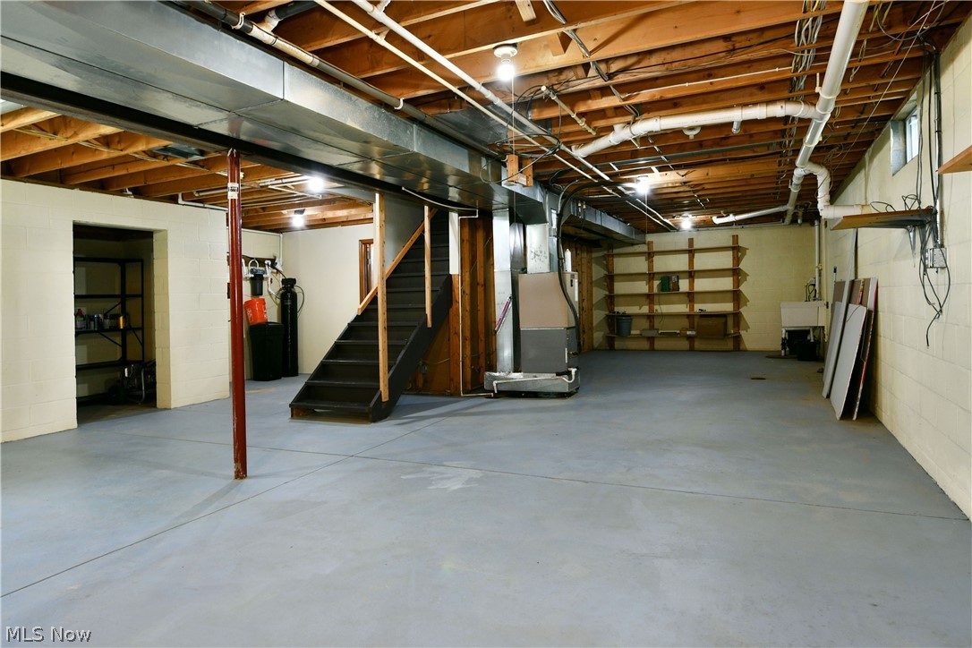 6525 Duck Creek Road Berlin Center OH 44401