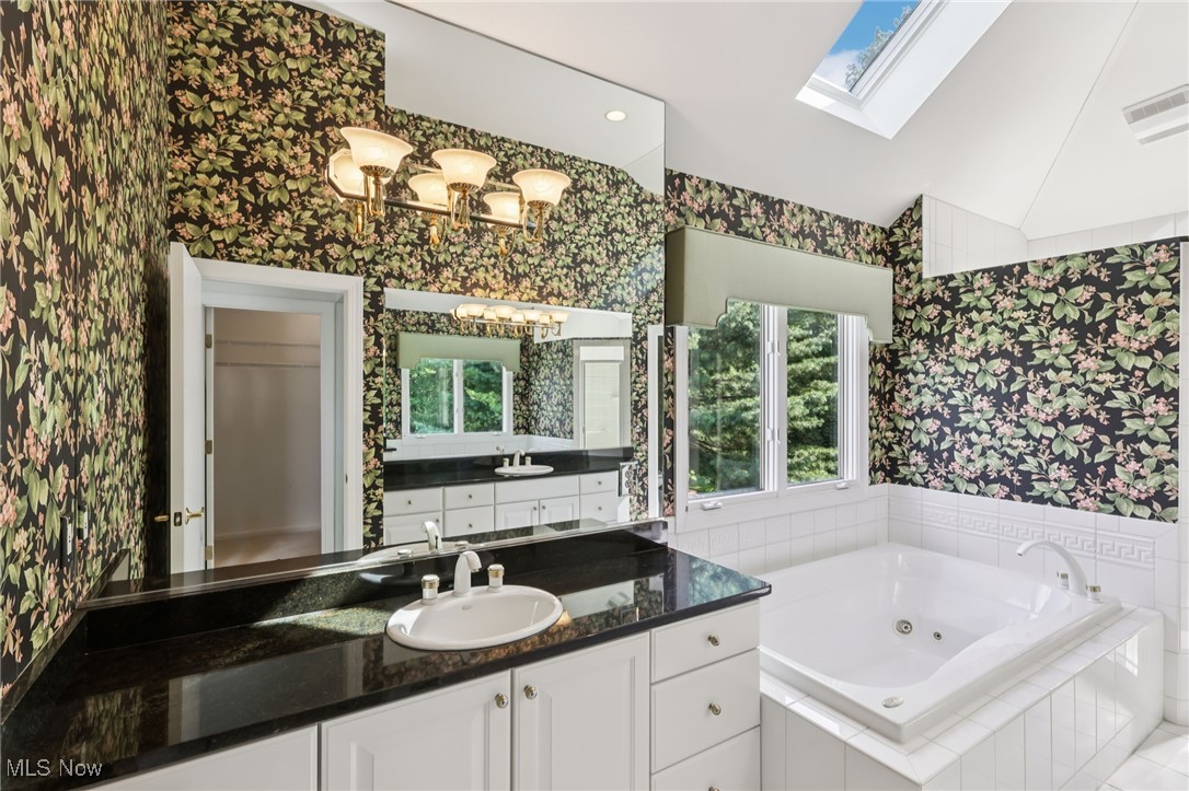 39780 Alsace Court Solon OH 44139