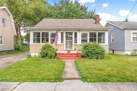 1228 Beardsley Street Akron OH 44301