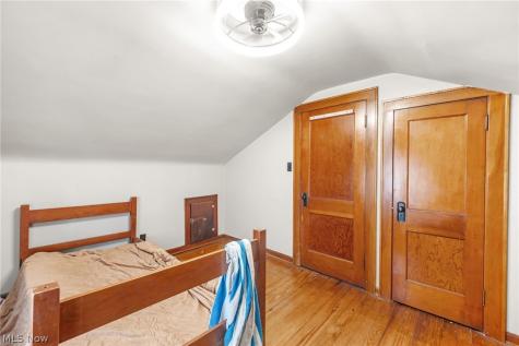 1228 Beardsley Street Akron OH 44301