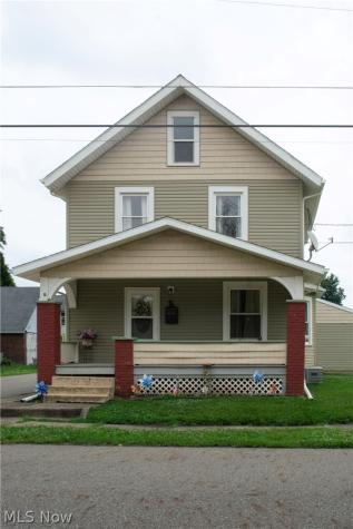 602 S Mill Street Louisville OH 44641