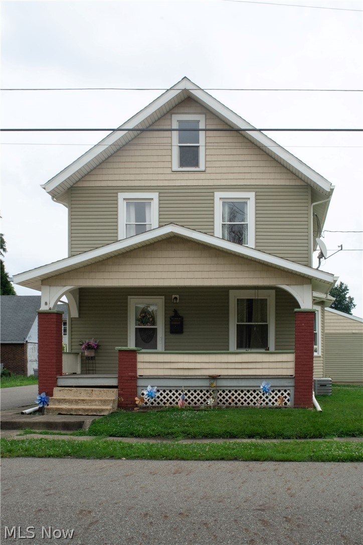 602 S Mill Street Louisville OH 44641